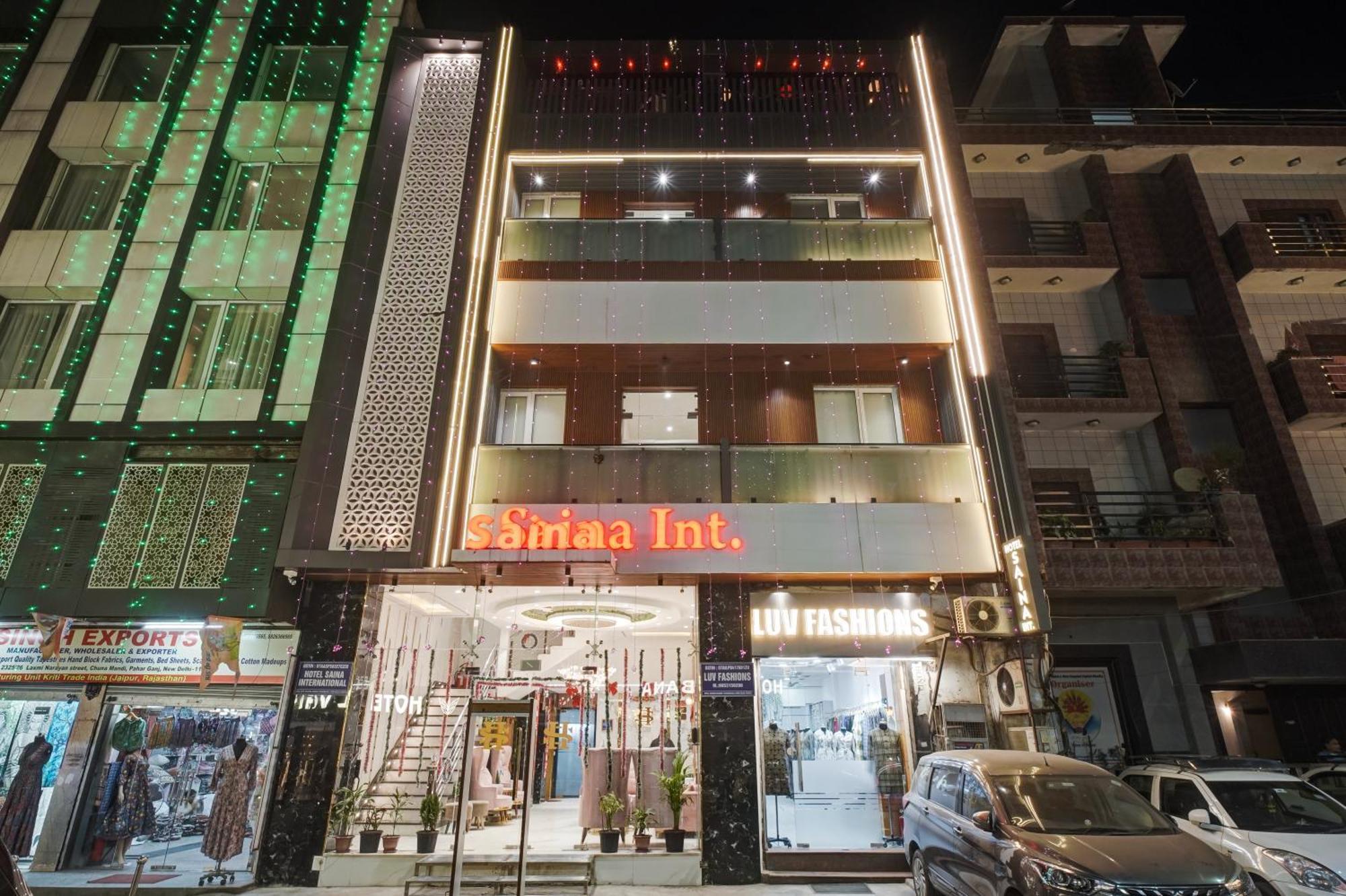 Hotel Saina International New Delhi Extérieur photo