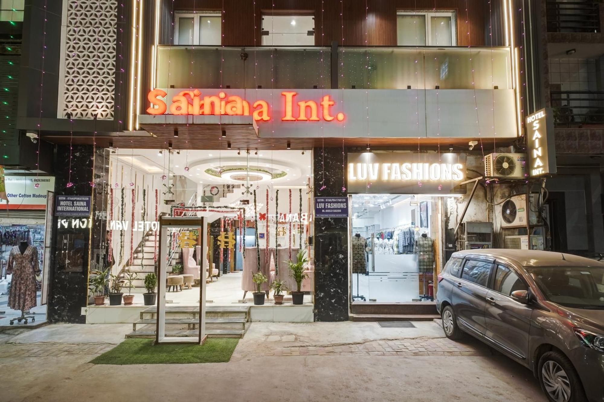 Hotel Saina International New Delhi Extérieur photo